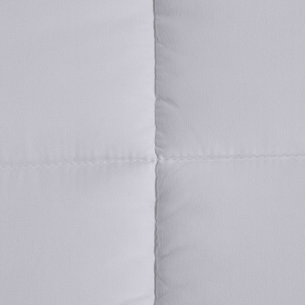  Microfiber Solid Comforter 