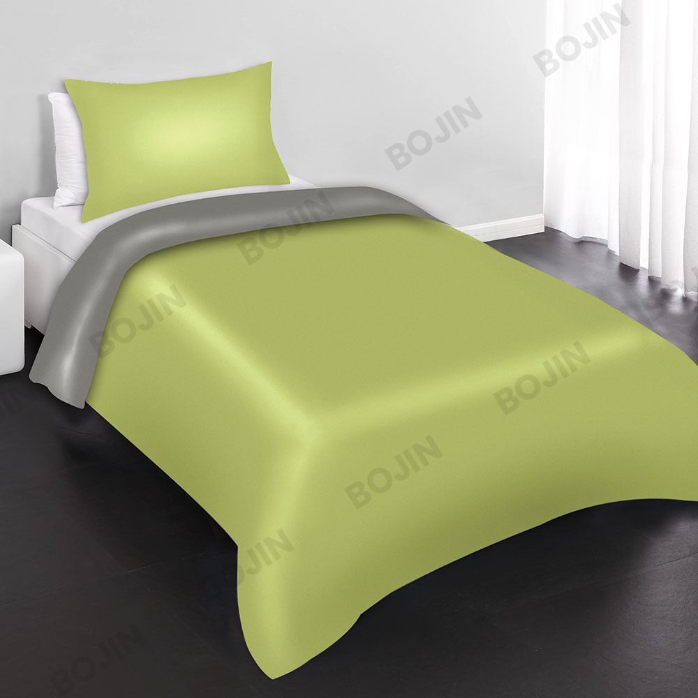 2-3pcs 100% Washed 65-120gsm  polyester microfiber duvet solid bedding set